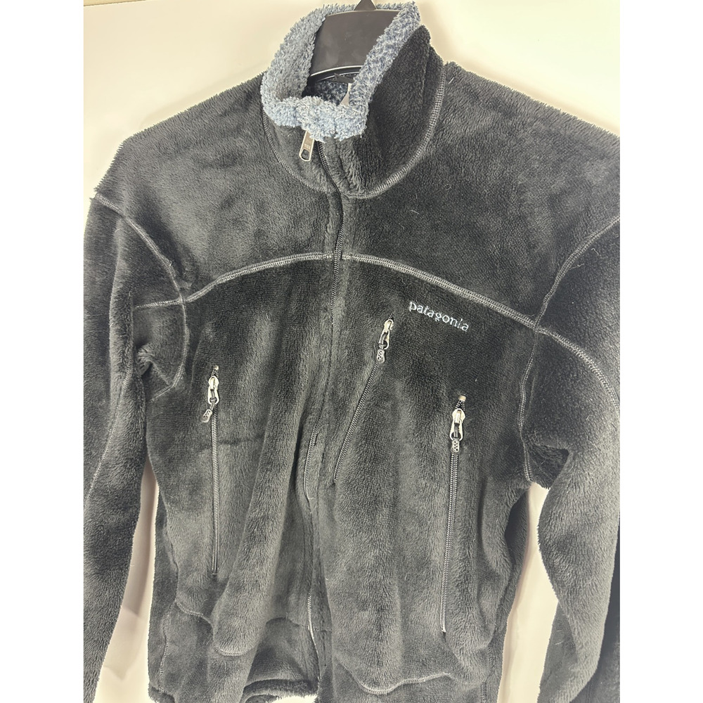 Patagonia R4 Fleece Jacket Black Soft Polartec Regulator Full Zip Men’s Small - Picture 5 of 9